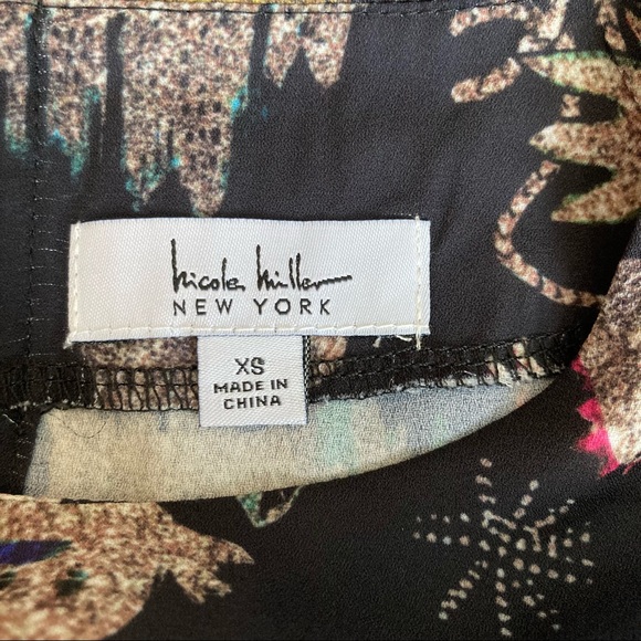 Nicole Miller NY black long puff sleeve blouse smocked waist holiday print XS - Picture 9 of 14